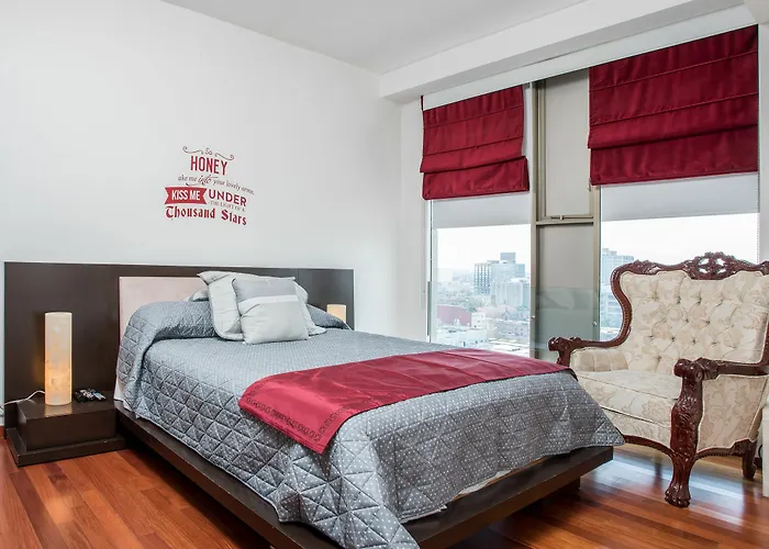 Boutique Apartment With Balcony And Pool-1416