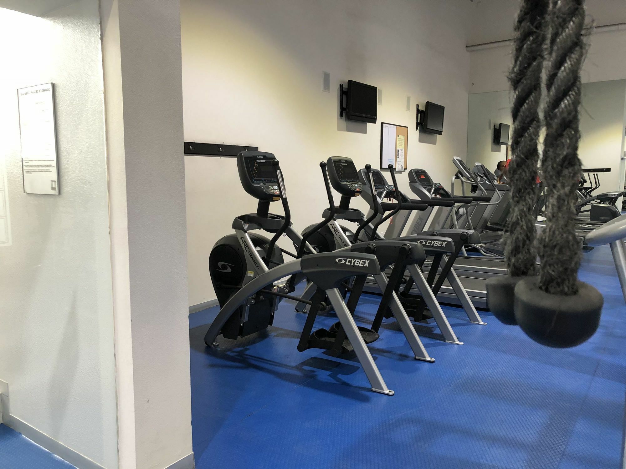 Boutique With Balcony And Pool-1416 Apartamento *